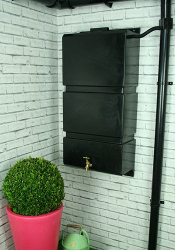 105 Litre Wall Mounted Water butt