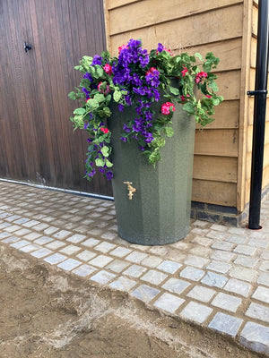 Midi Metropolitan Water Butt Planter 165 Litre