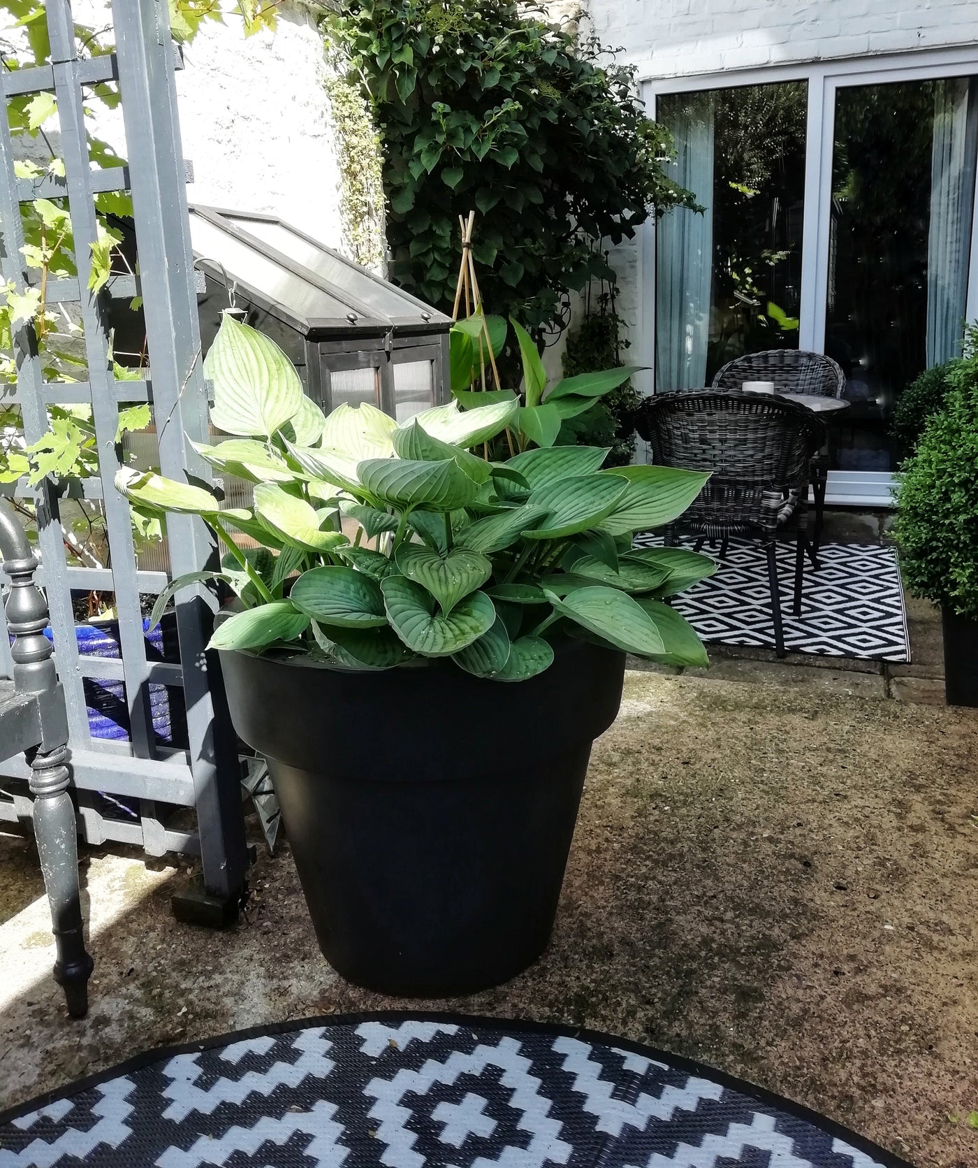 100 litre plant pots 100 litre Prestige Plant Pot style planter
