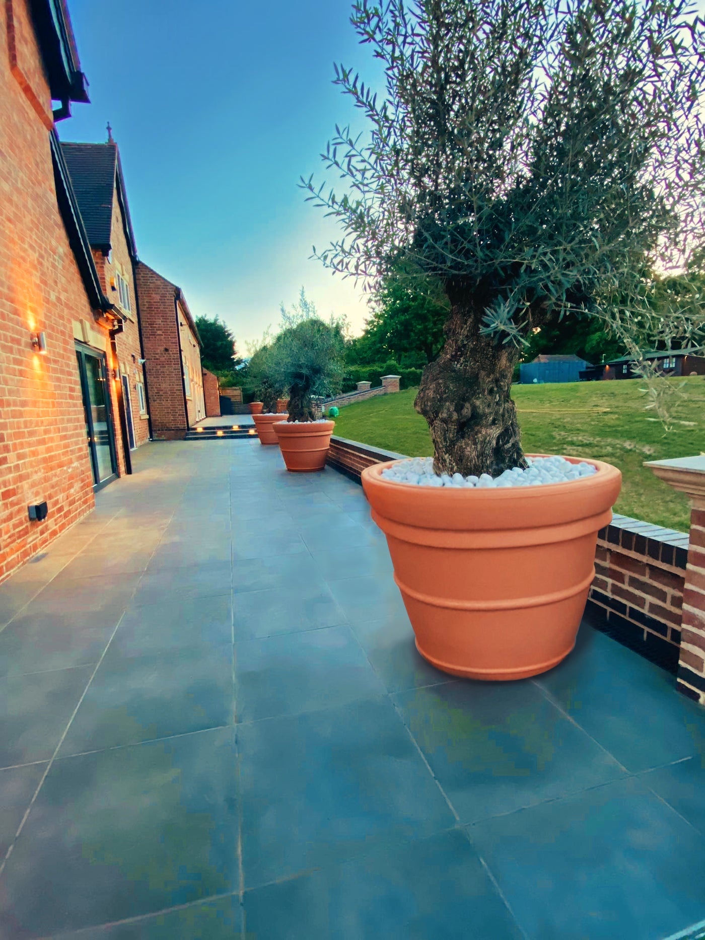 500 litre plastic plant pots 500 litre Prestige extra large terracotta style pot planter